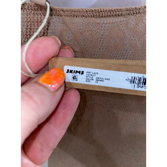 NWT SKIMS KNIT LACE CATSUIT Size XL Nude Color - Picture 5 of 7